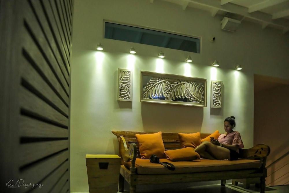 Sky Pavilion Kandy Exterior photo