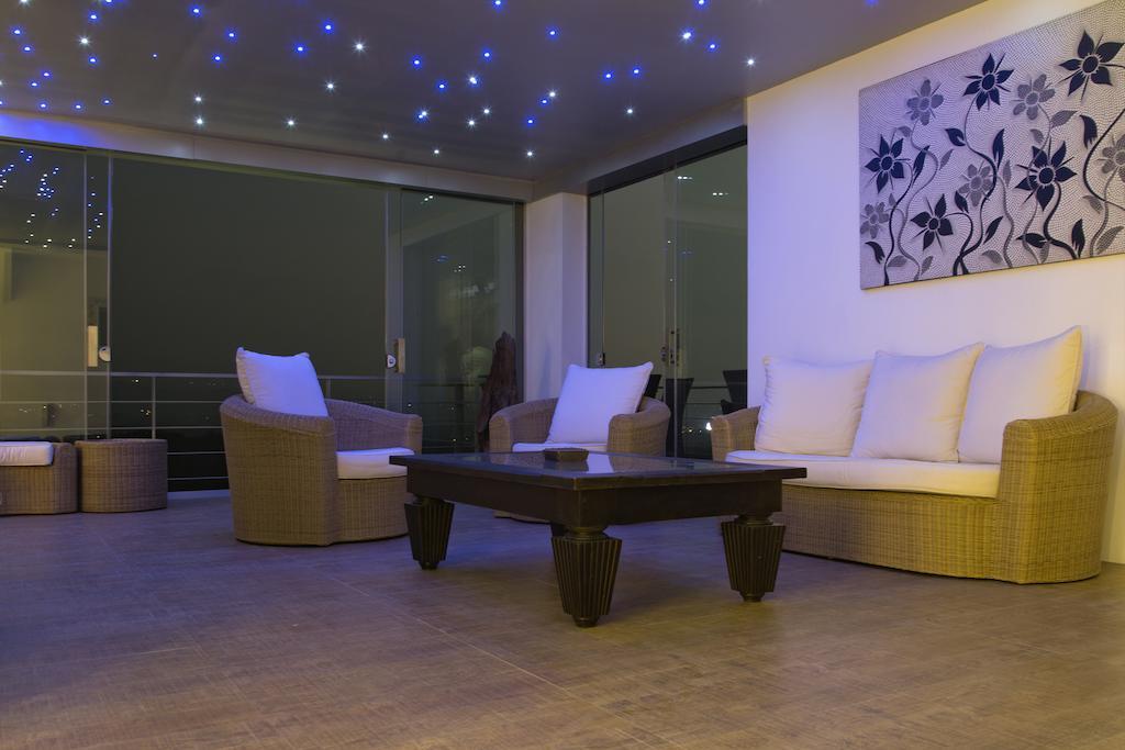 Sky Pavilion Kandy Exterior photo